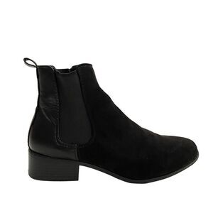 Gap Chelsea Flat Boots in Size 9 Color True Black